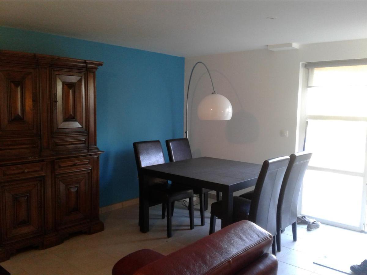 Les Champs Apartment Cernoy-en-Berry Екстериор снимка
